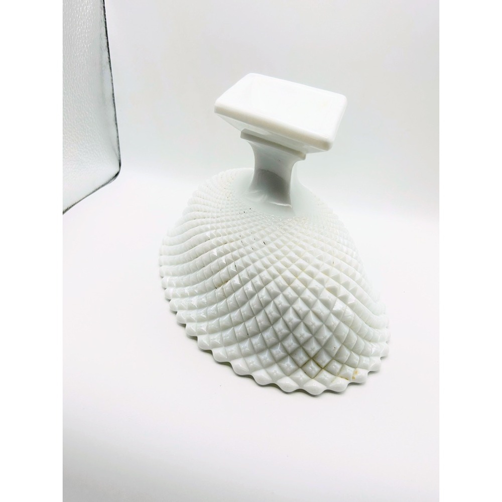 Vintage White Milk Glass Pedestal Bowl Diamond Point Hobnail Scalloped Edge 9.5" - Picture 4 of 6